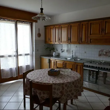 Petite Maison 2 *